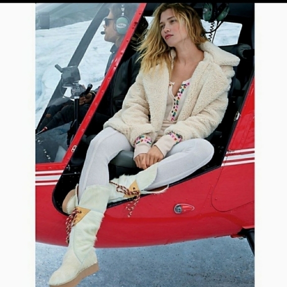 C & C California faux fur coat teddy bear nude size M fall‎ winter cream - Picture 1 of 12
